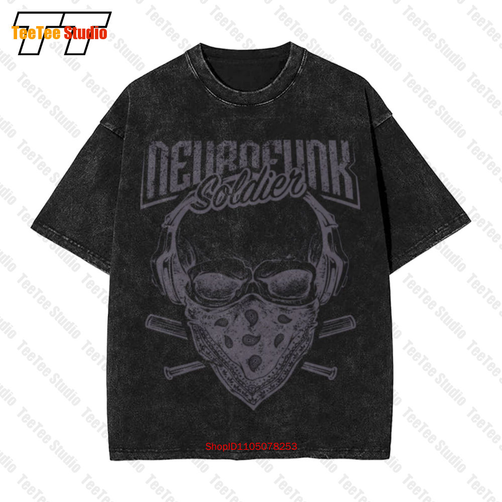 Neurofunk Soldier Graphic Desi - Graphic Tee Oversized recension och pris