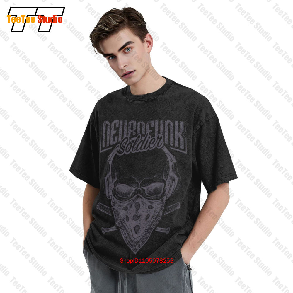 Neurofunk Soldier Graphic Desi - Graphic Tee Oversized recension och pris